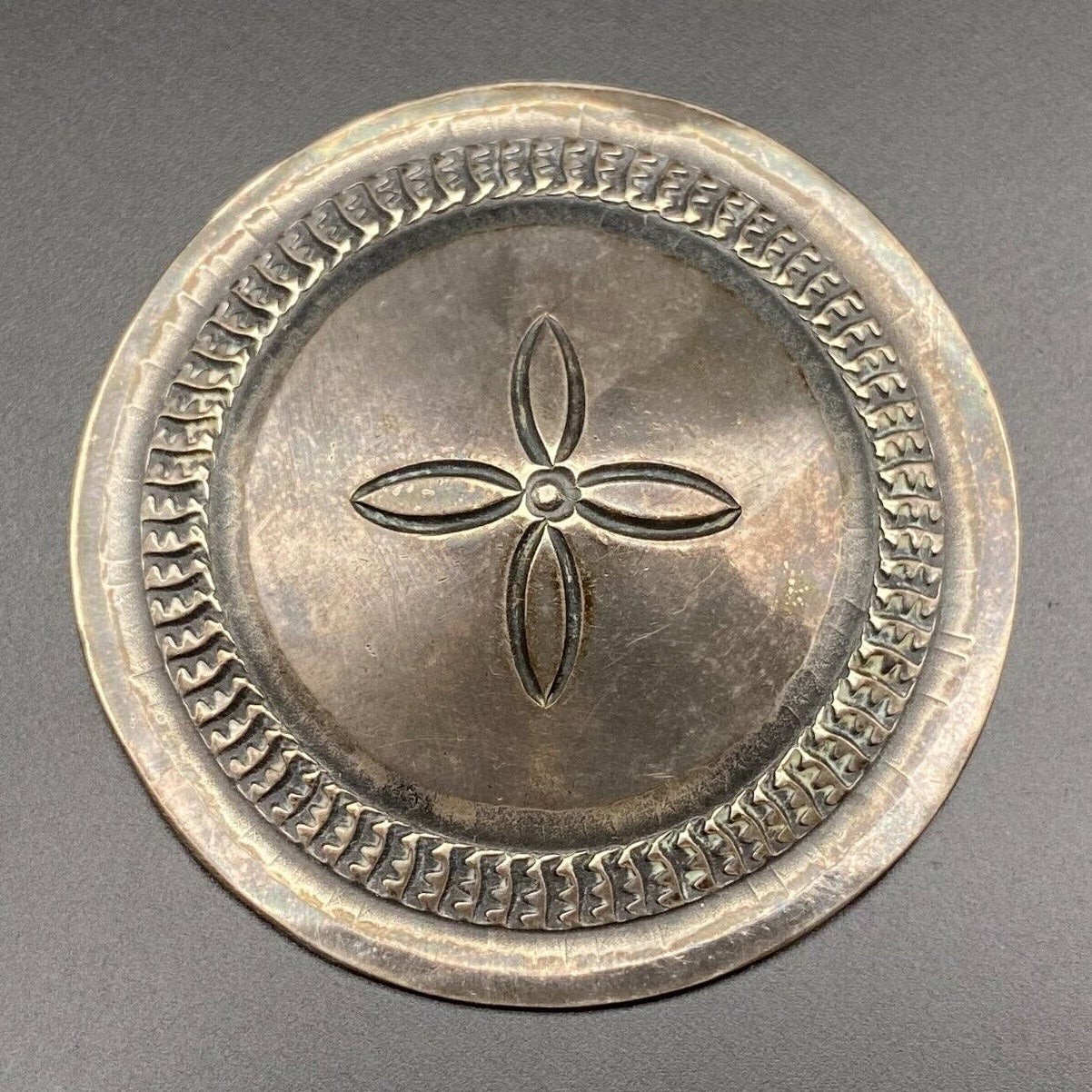 Vintage Navajo Arts and Crafts Guild Concho Hand Stampwork Silver Pin Brooch