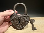 Ok Antique Victorian Style Cast Iron Heart Bridge Padlock Lock & Key — photo 1