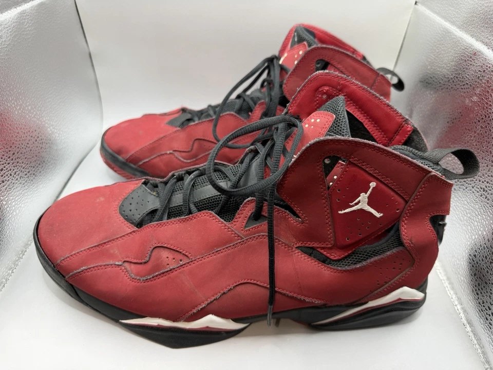 Talla 14 - Zapatos Jordan True Flight Rojo 2015 Foto 3 de 4
