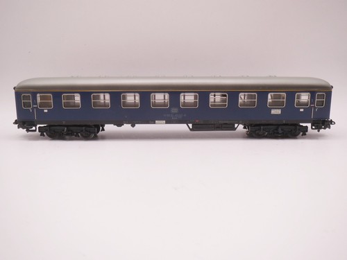 H0: Schnellzugwagen 1.Klasse der DB von Märklin (Lot#7321) | Condition: Gebraucht