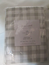 NEW The Peanutshell Farmhouse Grey and White Check Crib Sheet 28" X 52"