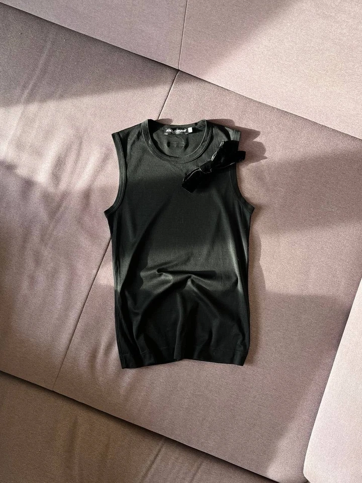 Camiseta sin mangas Dolce Gabbana con lazo de terciopelo para mujer Y2K talla S Foto 2 de 4