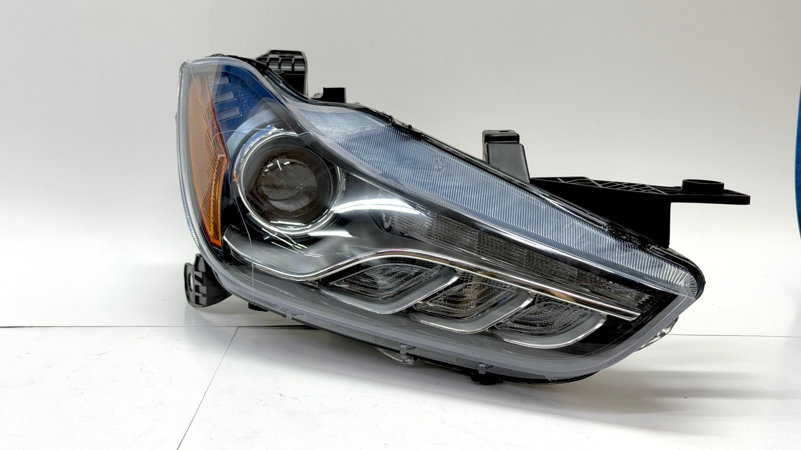 2014-2019 Maserati Ghibli Right Headlight Xenon OEM Non AFS 1 Module Original