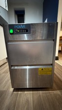 Polar G-Series T316 Countertop Ice Machine, 20kg Output, used for less than1hour