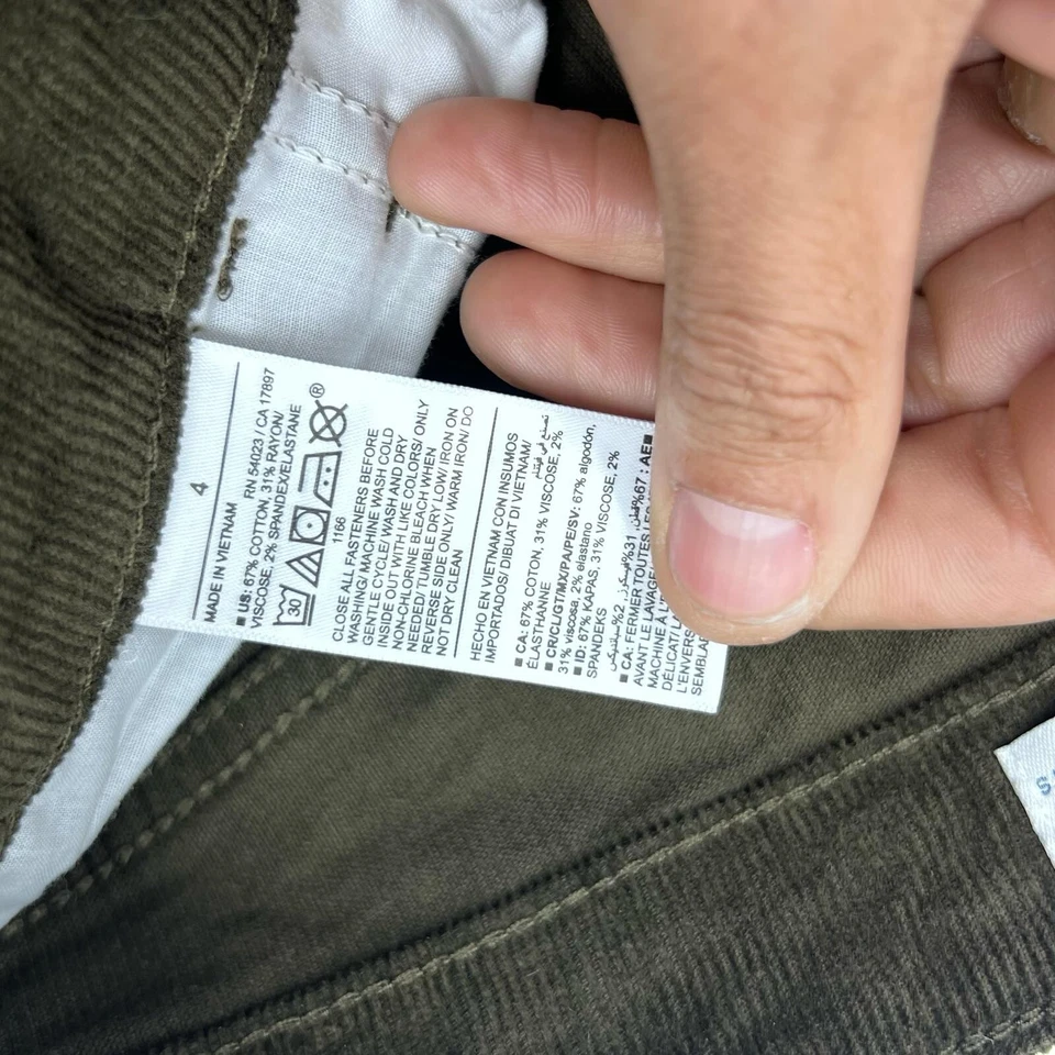 Pantalones para mujer Old Navy Kickers corte bota talla 4 verde pana mezcla algodón pantalón Foto 4 de 4