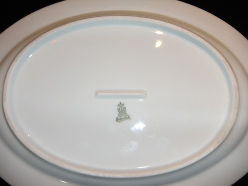Vintage HEINRICH - H & Co. "Regal" Fine China Dinnerware & Serving Ware - Picture 119 of 120