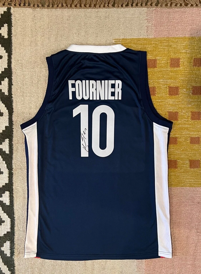 Camiseta deportiva firmada por Evan Fournier con autógrafo de Francia NBA Magic Knicks FIBA Foto 3 de 4