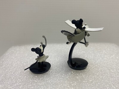 メディコムトイ　VCD　ミニーマウス　PLANE CRAZY　フィギュア Minnie Mouse (Plane Crazy) | HLJ.com