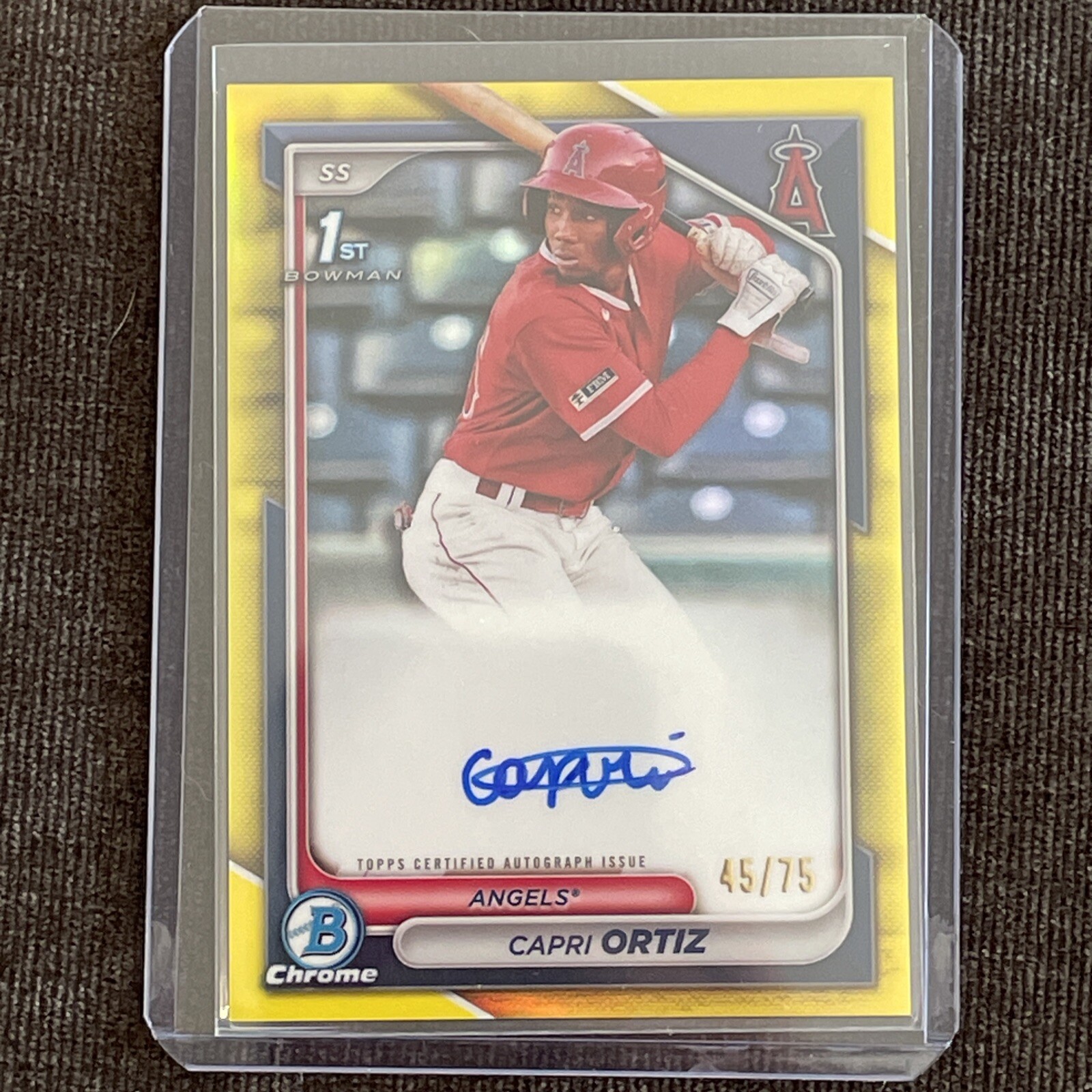 2024 Bowman Chrome CAPRI ORTIZ 1st Rookie RC Yellow Refractor AUTO /75