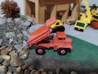 MATCHBOX SERIES No28 MACK DUMP TRUCK MADE IN ENGLAND 1968 LESNEY