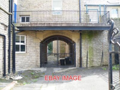 FOTO TORBOGEN ZUM SPIELPLATZ ST MARY'S CE GRUNDSCHULE CUNDY STREET WALKLE