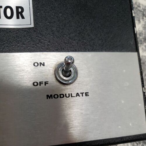 MAESTRO RING MODULATOR OLD VINTAGE GUITAR EFFECTS PEDAL PITCH 