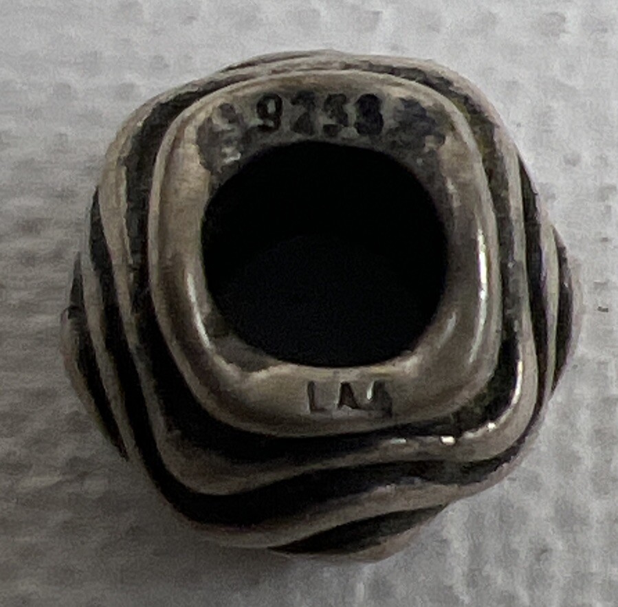 Picture 4 of 5