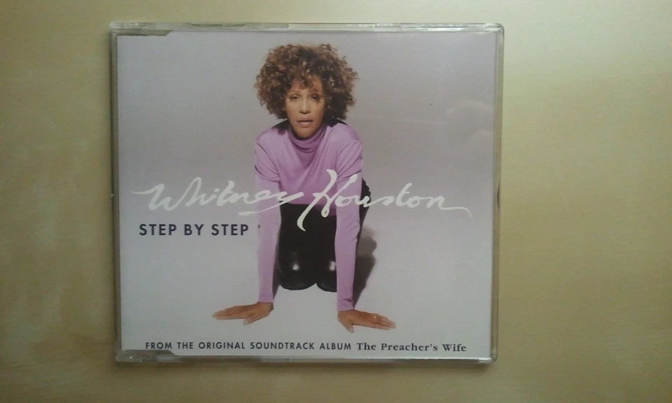 MAXI CD--WHITNEY HOUSTON--STEP BY STEP --4 TRACKS - Bild 1 von 1