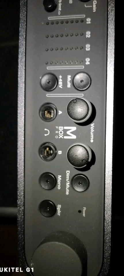 Avid M Box Pro - Audiointerface, Preamp für Pro Tools, Logic, Ableton, Universal - Bild 4 von 4