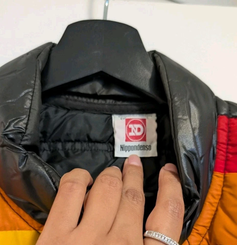 Vintage 1970's Nippondenso Racing Puffer Jacket Men's Size Medium  - Image 2 of 4