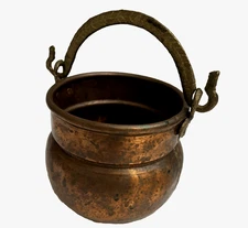 Vintage Copper Mini Cauldron Pot w/ Brass Handle – Witchy Decor 4.5”