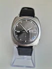Vintage Seiko 5 automatic watch. Day/date function. Works very well