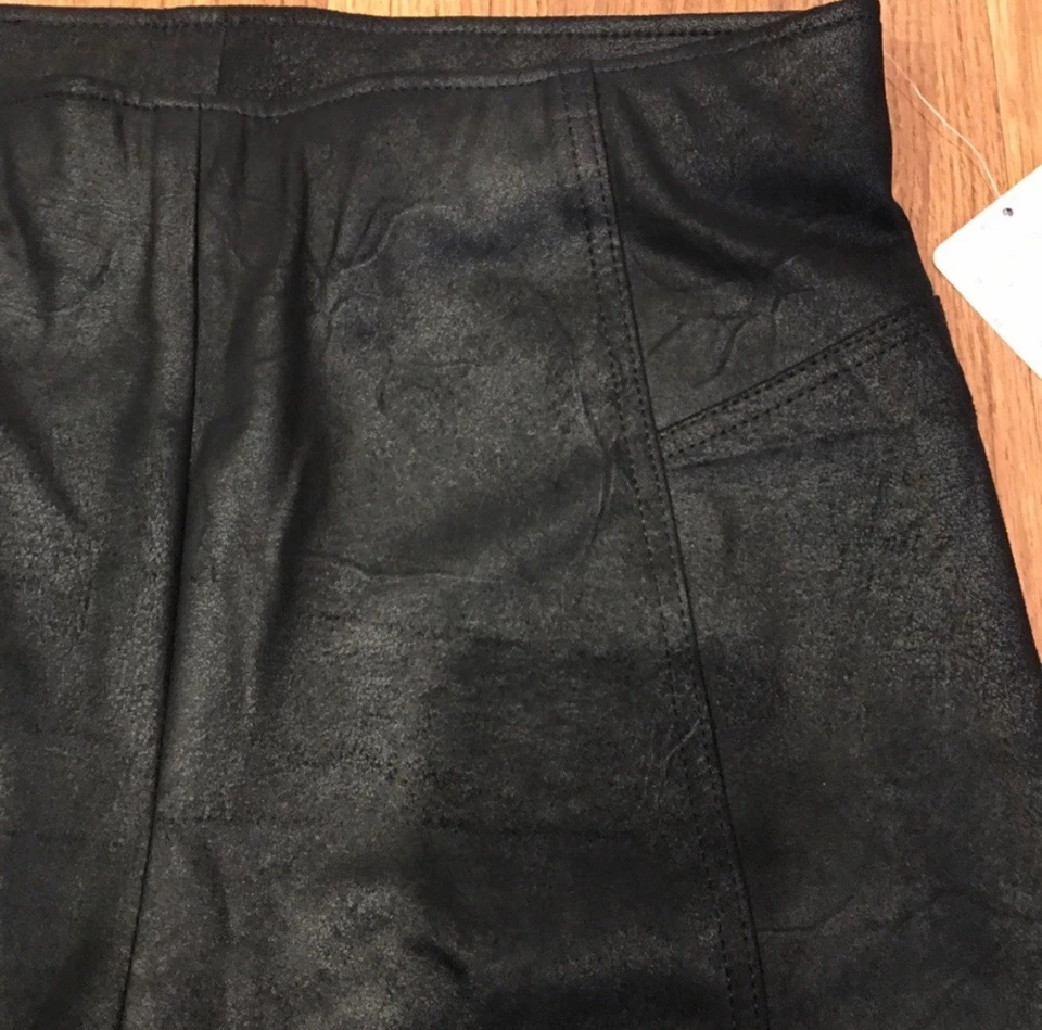 Pantalones Cortos de Bicicleta Free People Heatwave Imitación Gamuza Talla Pequeña Nuevos con Etiquetas Foto 4 de 4