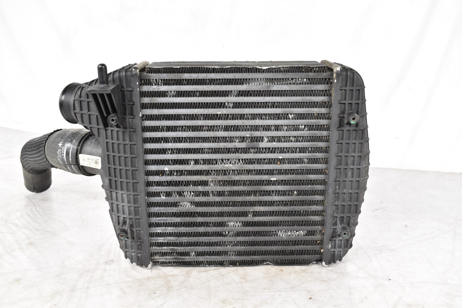 14-17 MASERATI GHIBLI 3.0 FRONT PASSENGER RIGHT RH SIDE INTERCOOLER ID 16474840