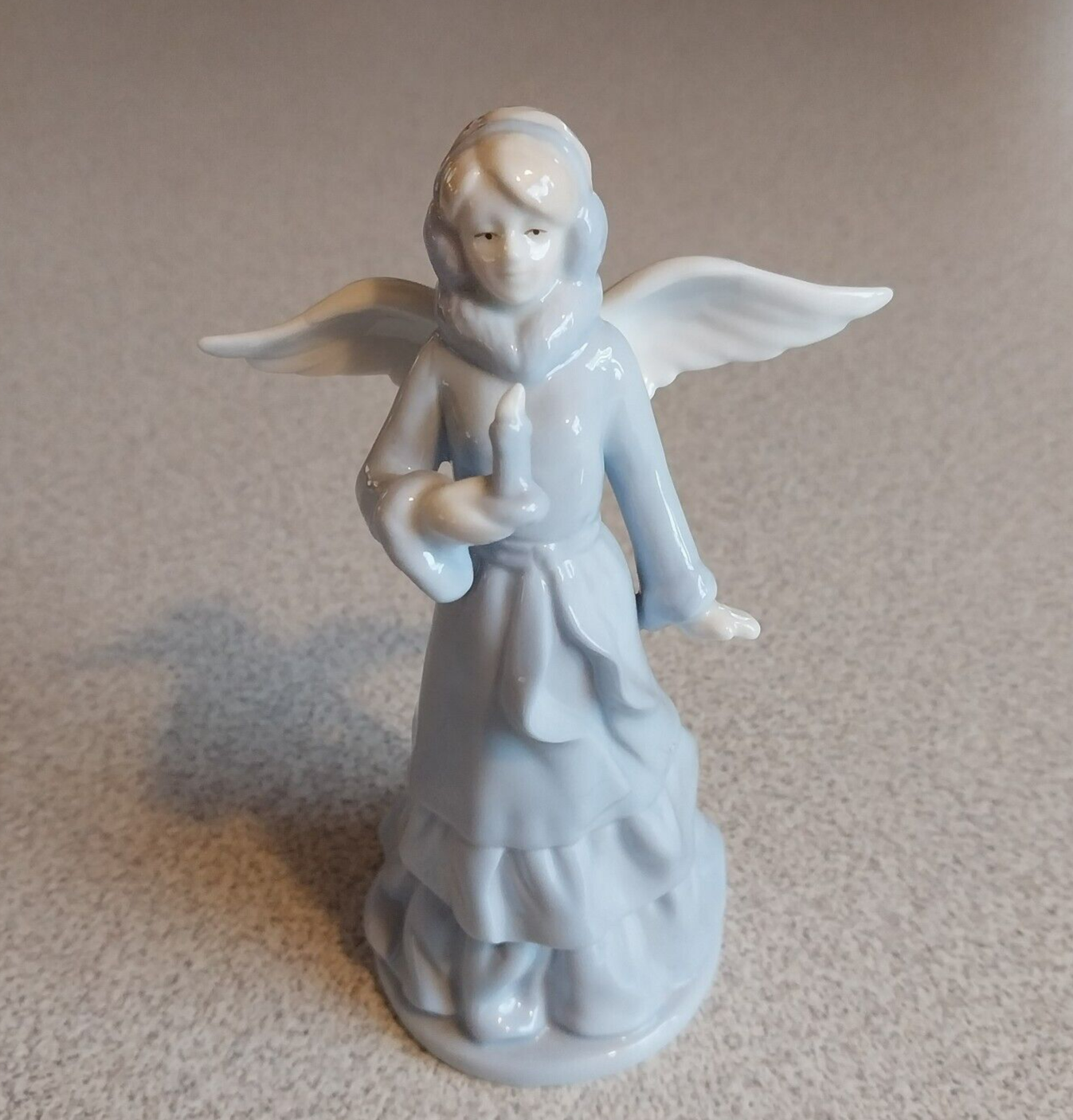 RUSS BERRIE PORCELAIN CHRISTMAS IN BLUE HOLDING CANDLE 5-1/2