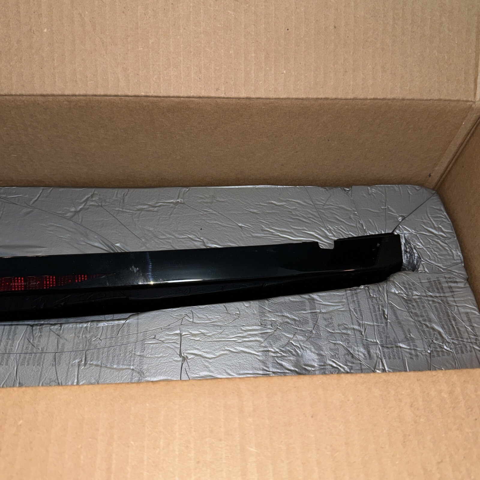 Acura NSX 2017-2020 High Mount Stop 3rd Brake Light 34270-T6N-A03 OEM Untested