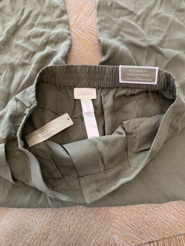 Neu mit Etikett Chico’s strukturierte weiche Utility knöchelhohe grüne Hose Größe 1,5 Taille 32” Schrittlänge 25” - Bild 2 von 7