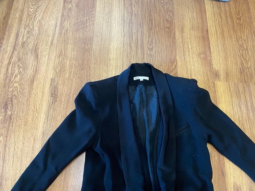 CHAQUETA DRAPEADA MAJE MEZCLA ACETATO NEGRO CON BOTÓN MAGNÉTICO-36 - Imagen 10 de 12