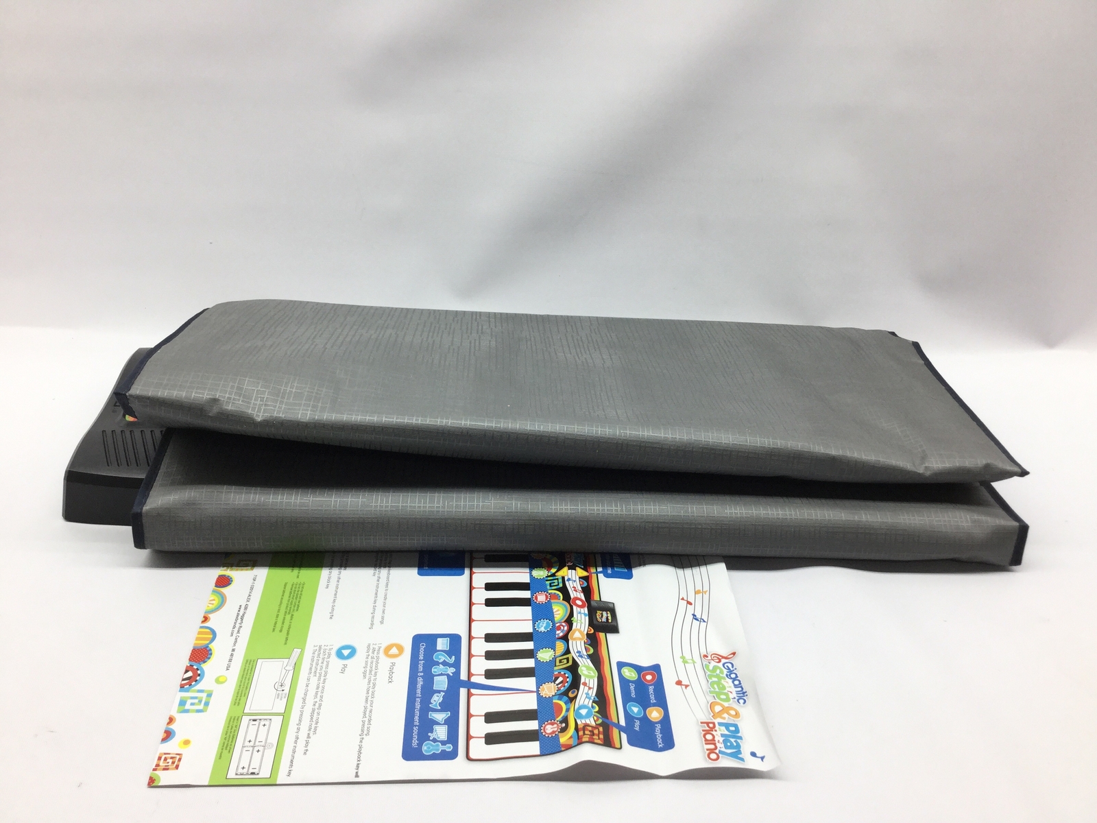 alex step and play piano