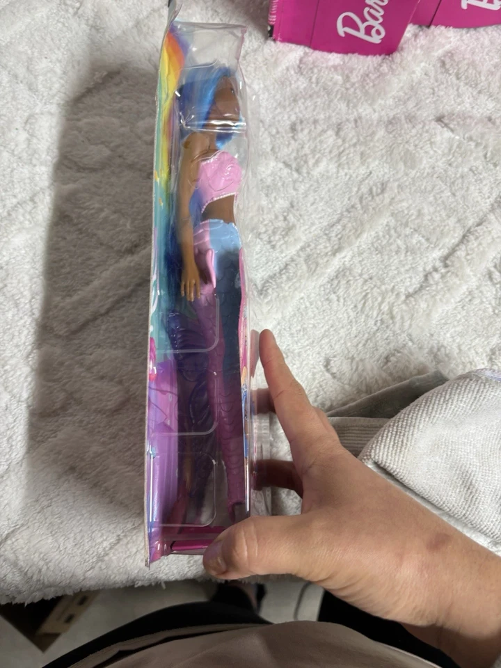 芭比 Dreamtopia 美人鱼娃娃带浅蓝色头发 - 全新带盒  — 第 2/4 张图片