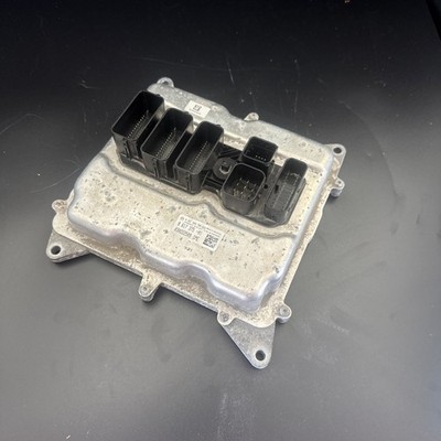 12-18 BMW F30 320i 328i 335i Engine Motor Control Module Unit ECU ECM DME OEM