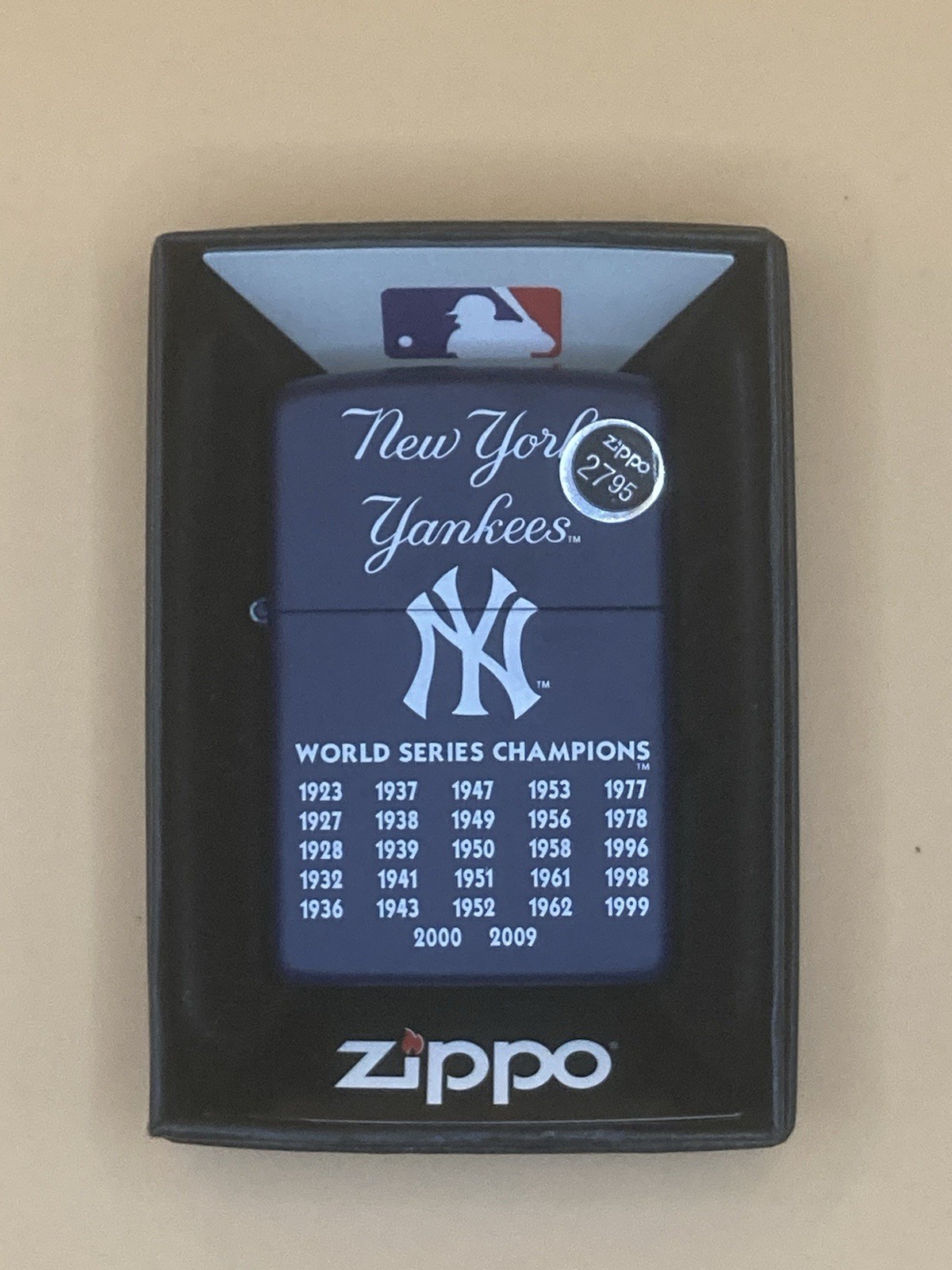 Yankees World Series Zippo Blue New In Box Unfired