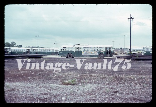 CARRELLOBUS SCORREVOLE ORIGINALE 9725 CTA CHICAGO TRANSIT KODACHROME 1974