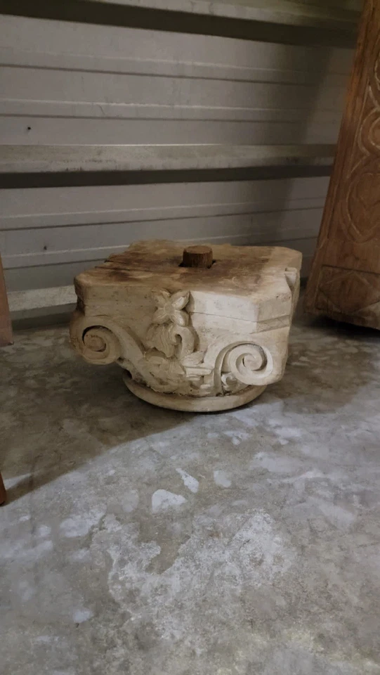 木雕装饰柱 — 第 4/4 张图片