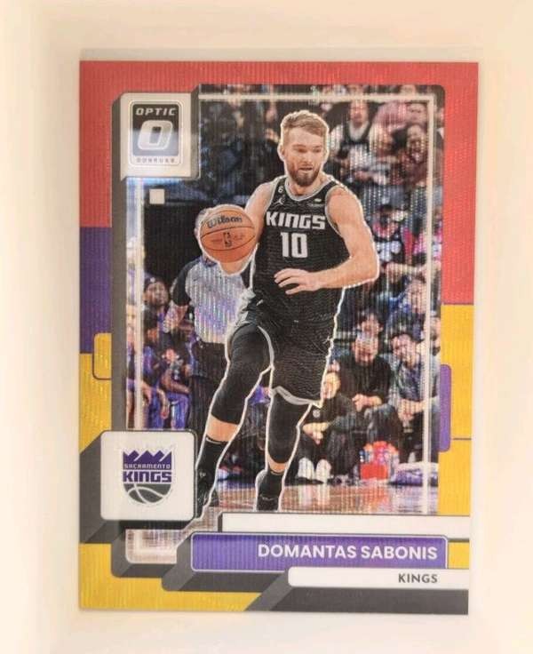 2022-23 Donruss Optic - Red & Gold Wave Domantas Sabonis