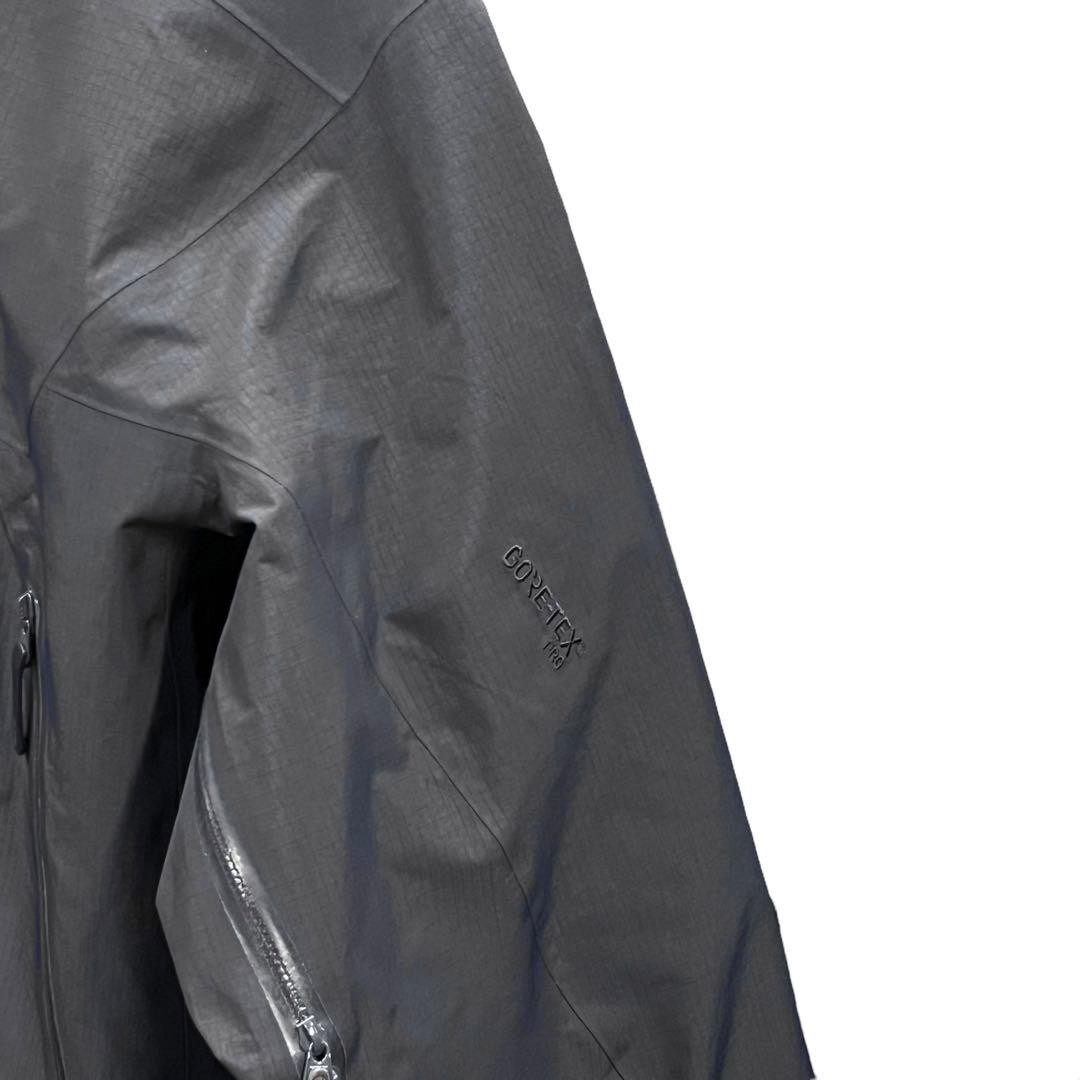 ARC'TERYX Beta AR Jacket MEN'S M size thumbnail 3