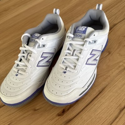 New Balance 806 Womens Size 10.5  US W Tennis White Tennis Shoes WC806W. EUC