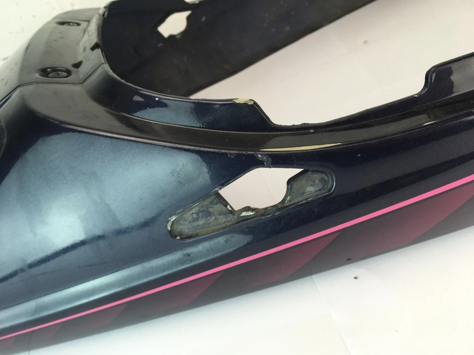 YAMAHA TDM 850 TDM850 1992 / FITS 1991-1995 REAR SEAT COWL TAIL FAIRING - Image 4 of 4