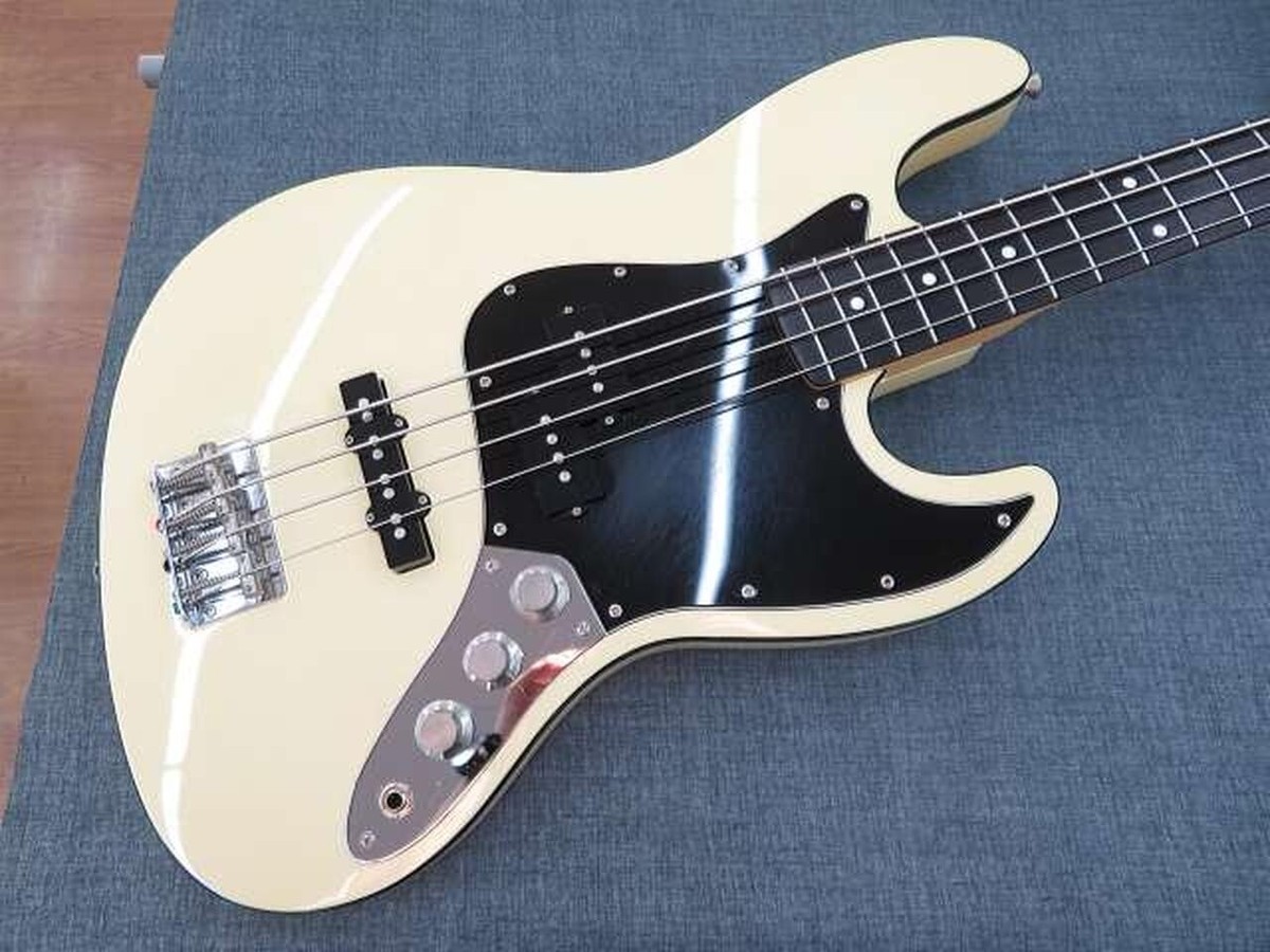 Fender Japan Aerodyne Jazz Bass 美品！ s-l400.jpg