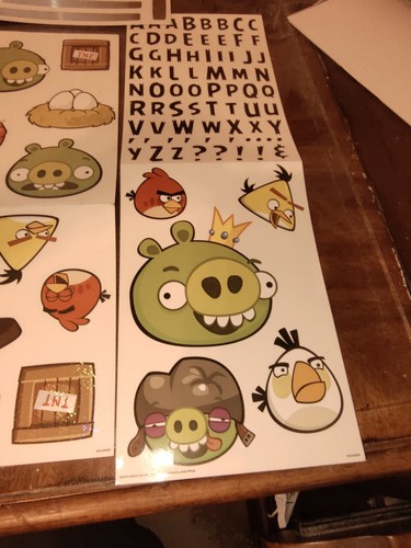 ANGRY BIRDS DECORATIVE DECALS WALL STICKERS STE..AS PICTURED - Picture 5 of 6