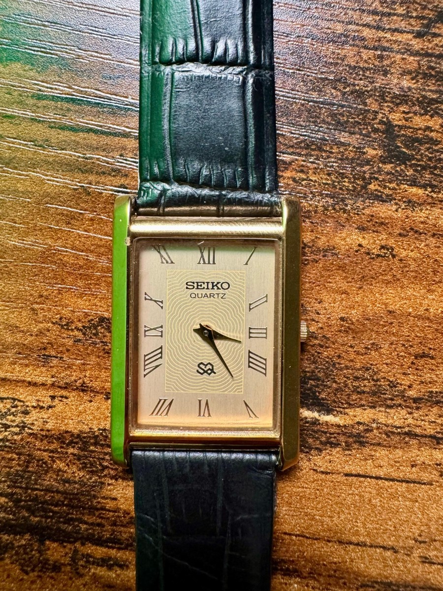 Vintage Seiko tank Credor 腕時計 y2k 箱付き vintage Seiko Slim Tank Quartz Men Gold Dial Black leather Dress