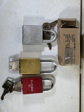 Vintage Military Metal American Lock Series 200 In Box & 2, Series 1103 Padlocks