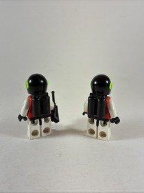 LEGO Space: Stellar Recon Voyager 6956 Includes minifigs & Manual Complete