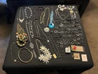Costume Jewelry Lot Of 100 Pieces (vintage Rings, Necklaces, Pins, Bracelets)