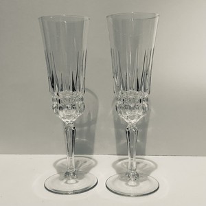 Flûtes à Champagne Personnalisées | Avec Gravure Précise Flûtes à Champagne Personnalisées | Avec Gravure Précise