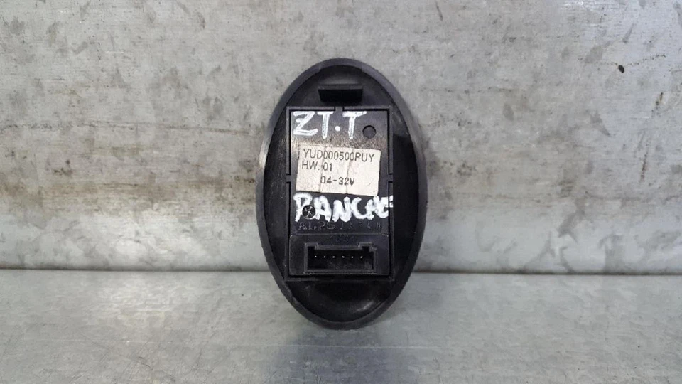 YUD000500PUY Mando Elevalunas Trasero Derecho para MG ROVER MG ZT -T (X/R 685797 - Imagen 3 de 4