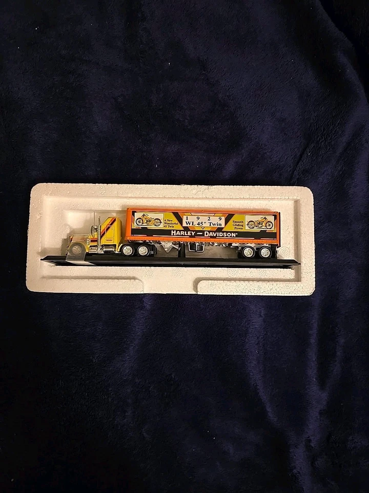 1929 Harley Davidson WL 45 Cubic Inch Twin Tractor Trailer New Matchbox Die-Cast - Image 3 of 4