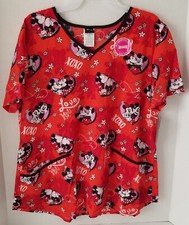 Disney Mickey and Minnie Valentine Woman's Scrub Top Size Large NEW