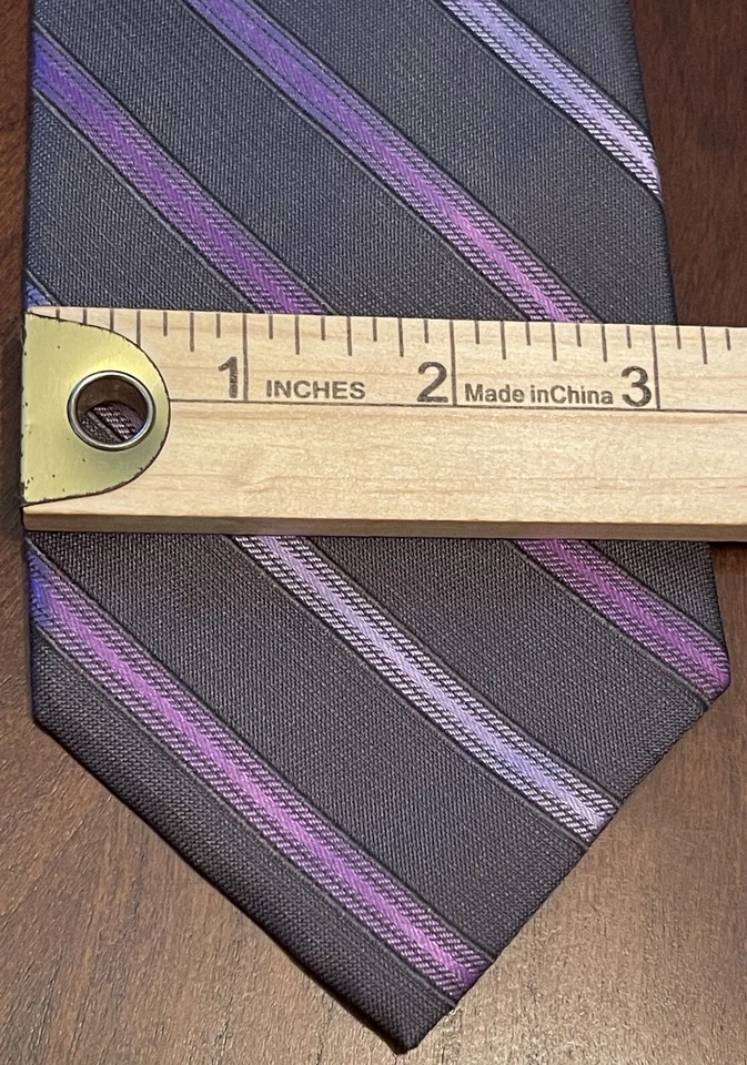 Apt. 9 Gray Purple 100% Silk Men’s Neck Tie Made In China - Image 4 of 4