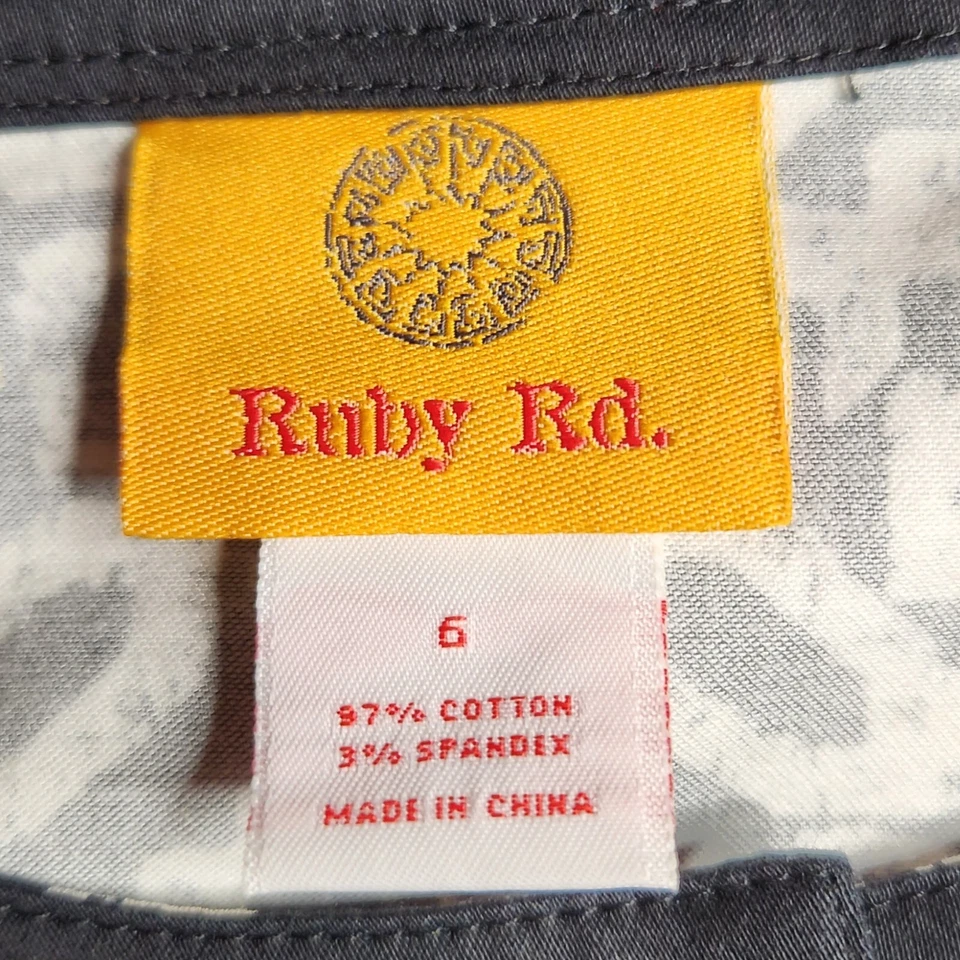 Ruby Rd Blouse Blazer Top Sz 6 Black White Red Beaded Button 3/4 Sleeve NWOT - Image 3 of 4